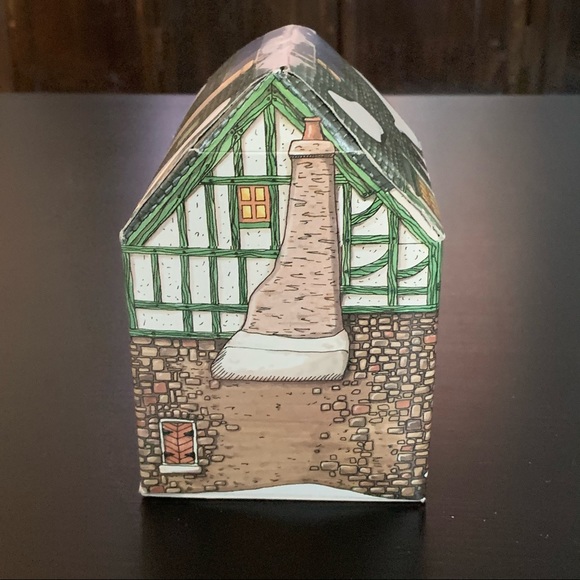 Department 56 Dickens Heritage The Pied Bull Inn 1993 Collector’s Ed. Ornament - Picture 13 of 14